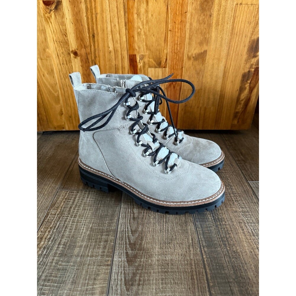 A New Day Leighton Hiking Boots Sz. 9 Light Gray